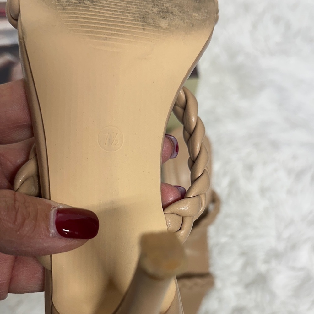 Women's Braided Tan Sandals - Picture 6 of 10